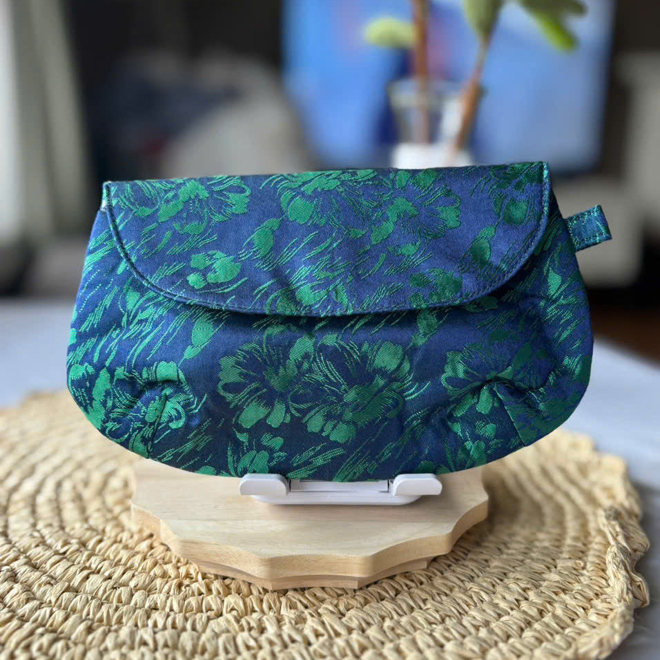 🌿 Handmade Fabric Clutch – Elegant & Versatile